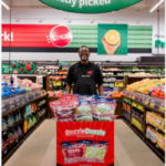 „Southeastern Grocers“ pradeda veteranų lėšų rinkimo akciją